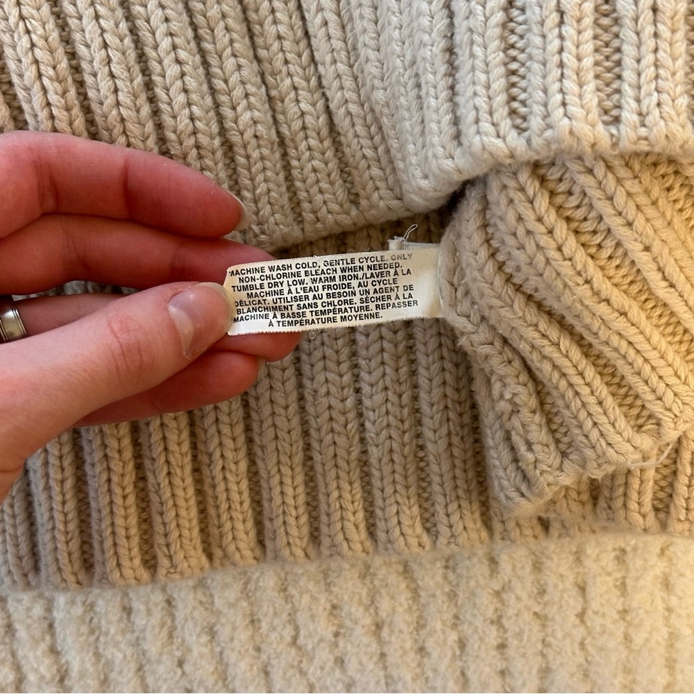 Vintage Gap knit cream sweater sz L - Picture 5 of 5